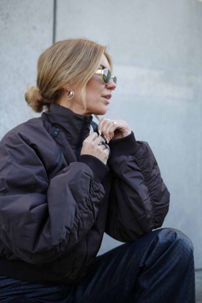 Oval Square, Alive Bomber jacket, Chocolate